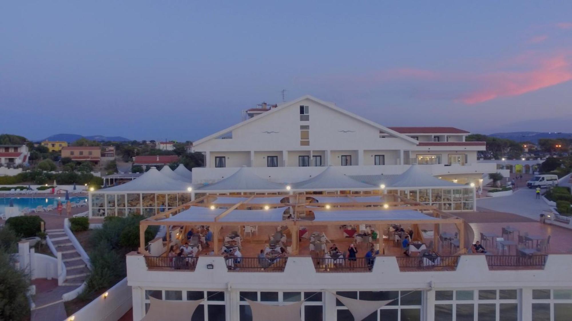 סורסו Acqua Di Mare Hotel E Resort מראה חיצוני תמונה